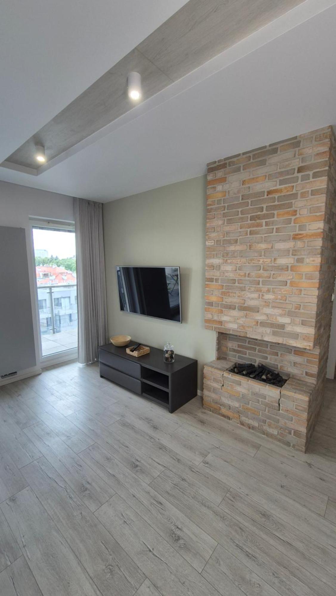 Апартаменти Boznicza Old Town Lux Apartment, Self Check-in 24h, Free Parking *