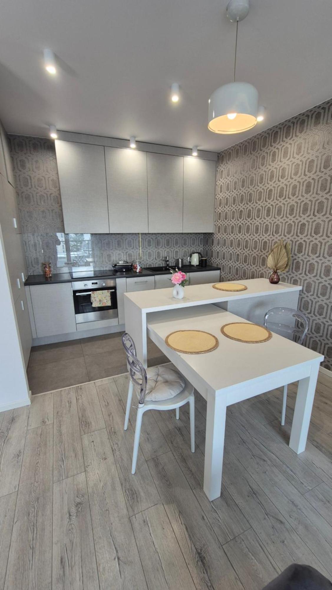 Boznicza Old Town Lux Apartment, Self Check-in 24h, Free Parking Apartamento *