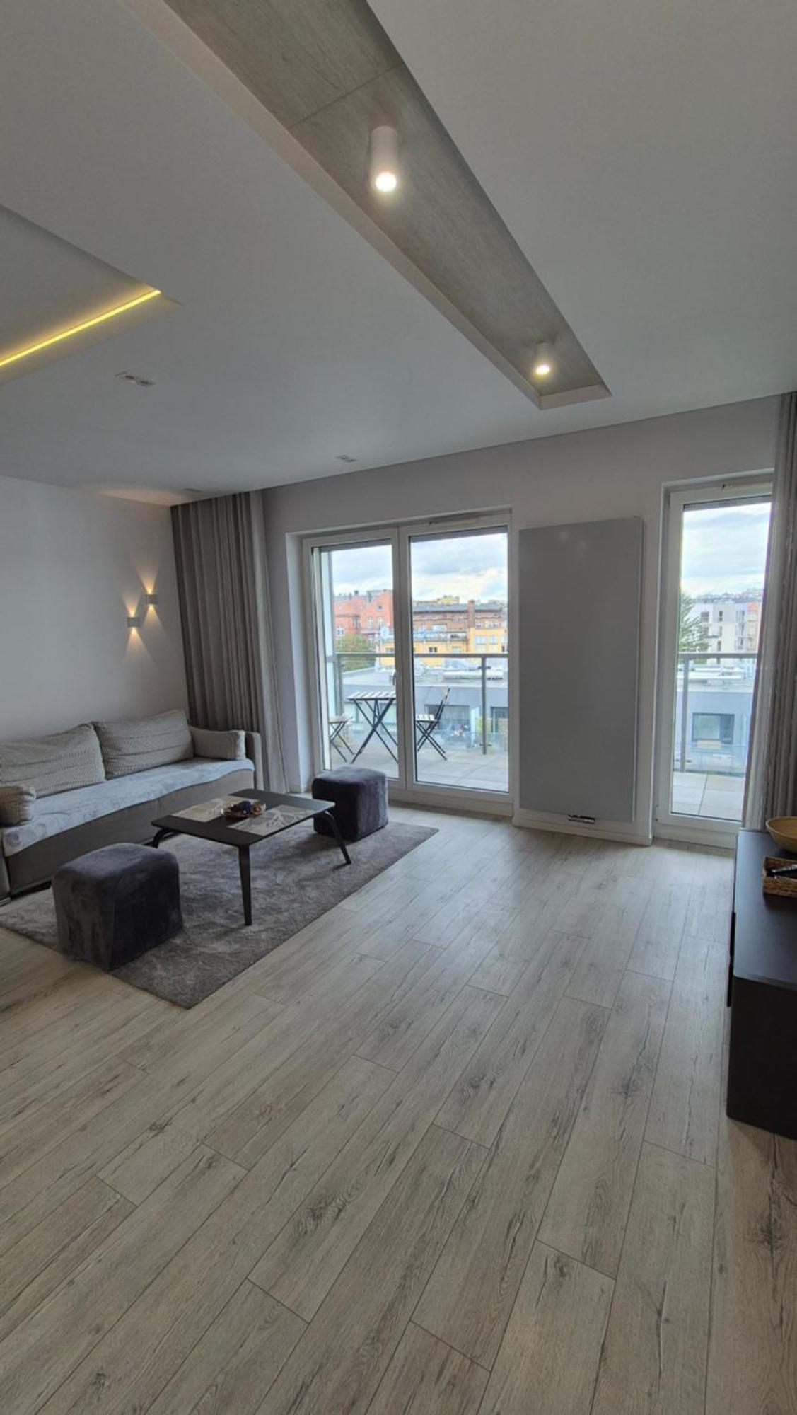 Boznicza Old Town Lux Apartment, Self Check-in 24h, Free Parking Апартаменти *