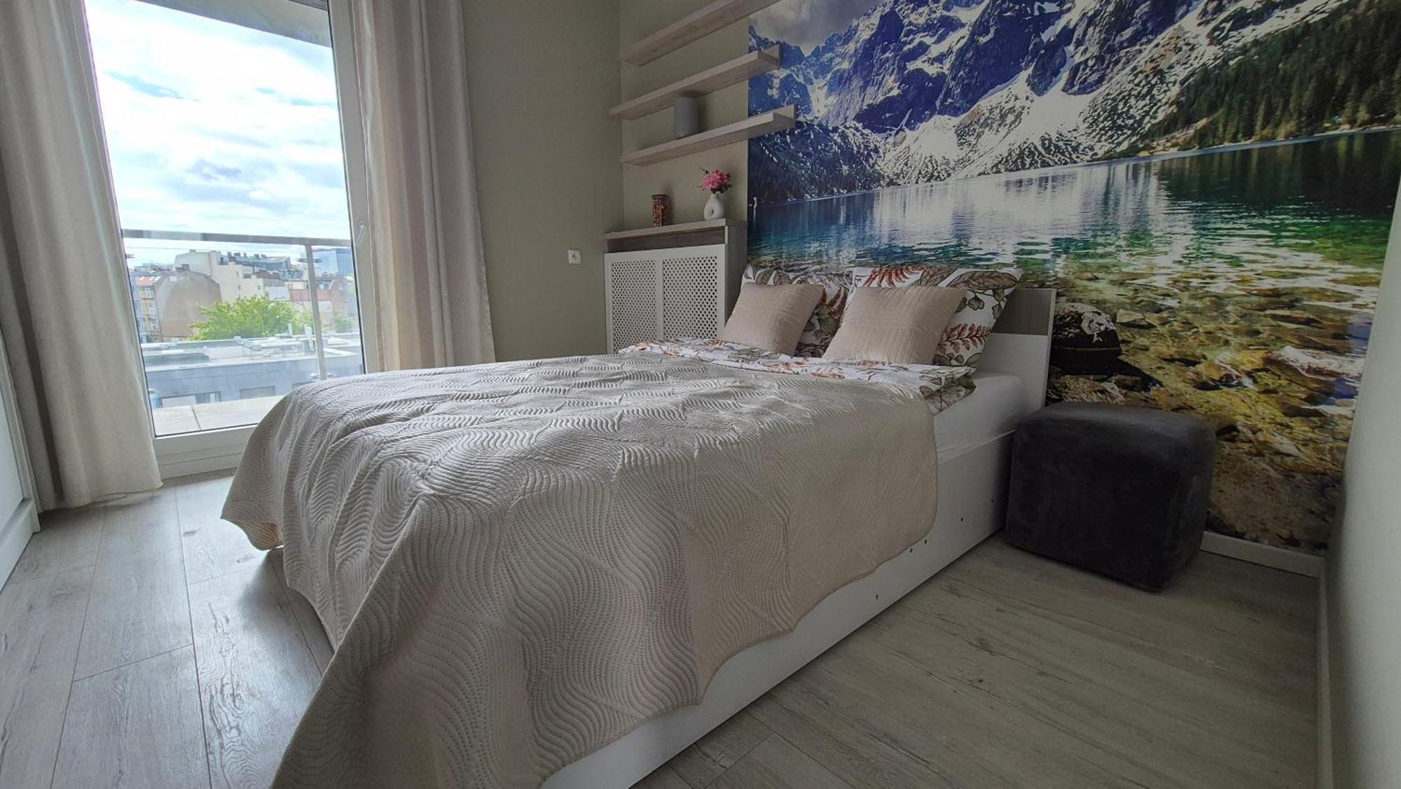 Boznicza Old Town Lux Apartment, Self Check-in 24h, Free Parking Апартаменти Познань