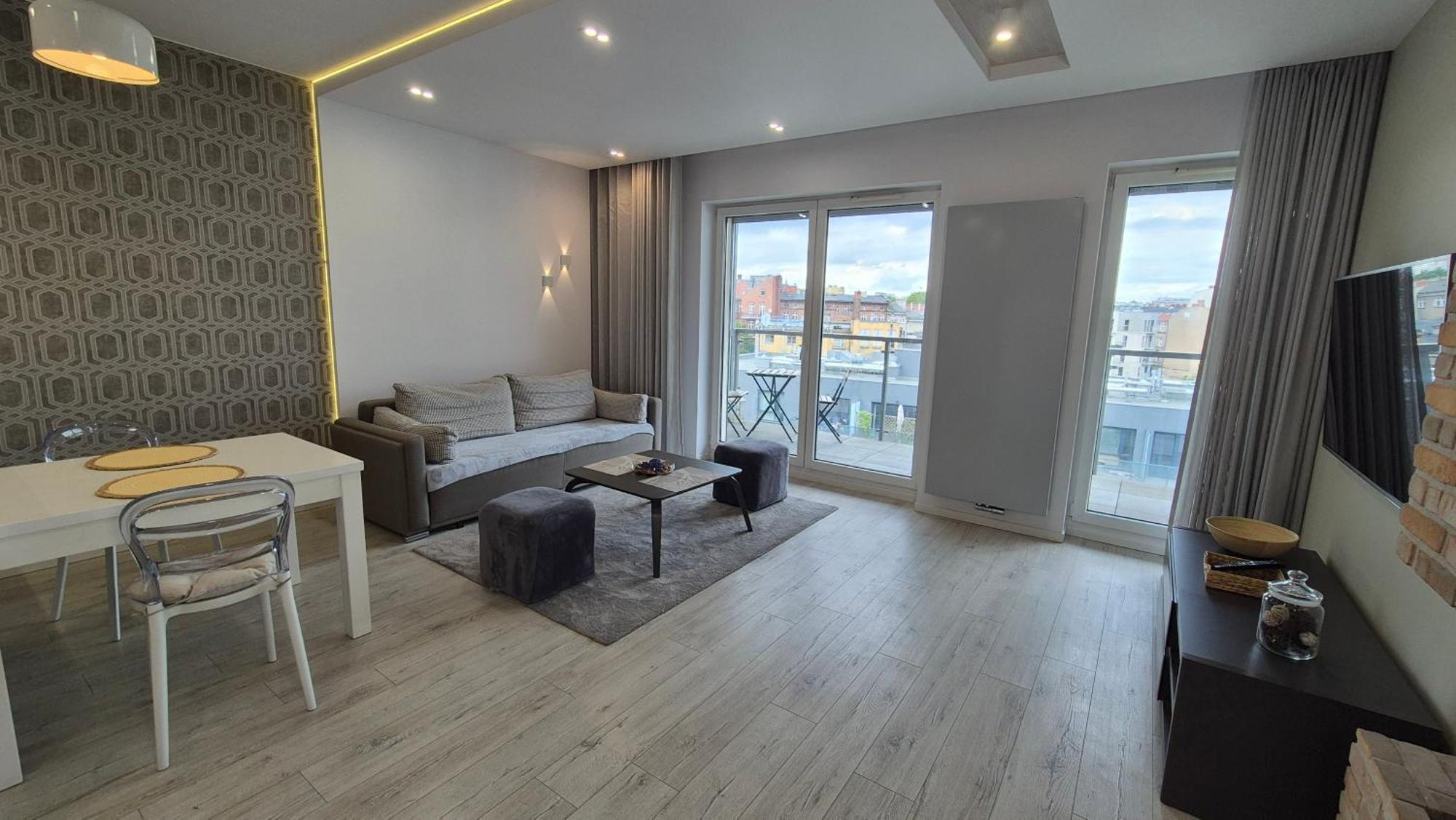 Boznicza Old Town Lux Apartment, Self Check-in 24h, Free Parking Познань